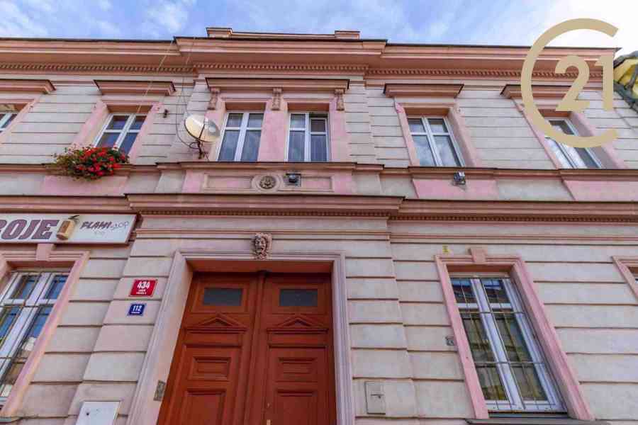Prodej bytového domu zastavěná plocha 353 m2 se zahradou 387 m2, Praha - Libeň - foto 1