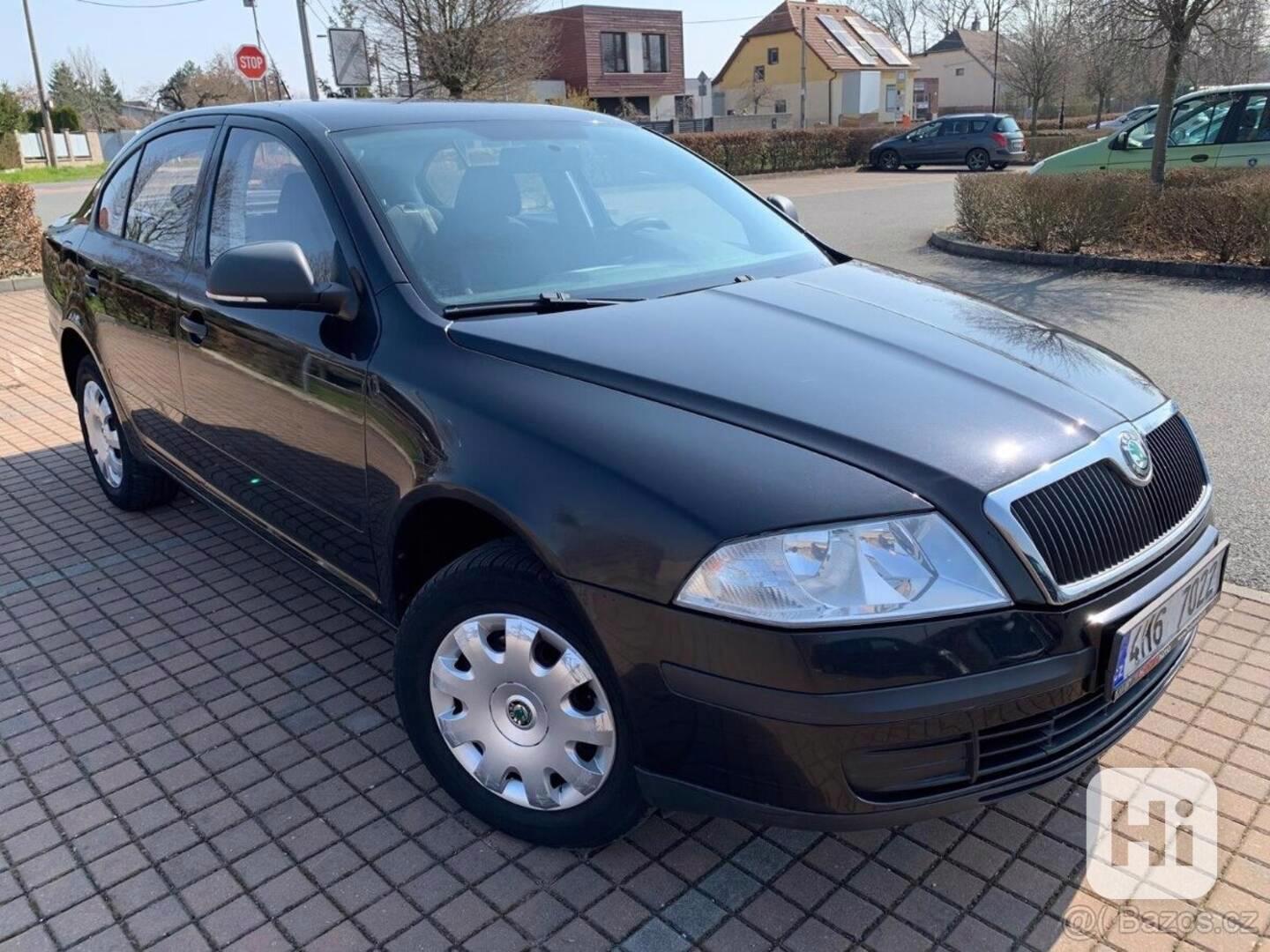 Škoda Octavia 1,6   Mpi - foto 1