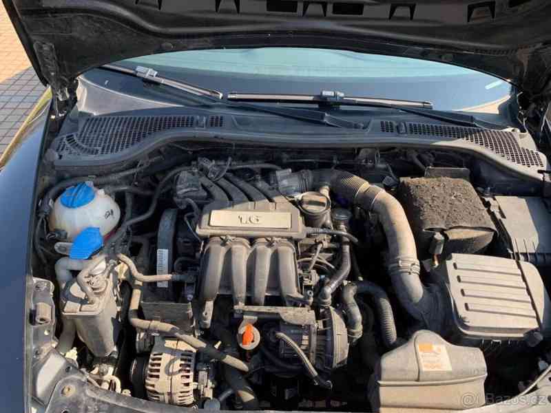 Škoda Octavia 1,6   Mpi - foto 10