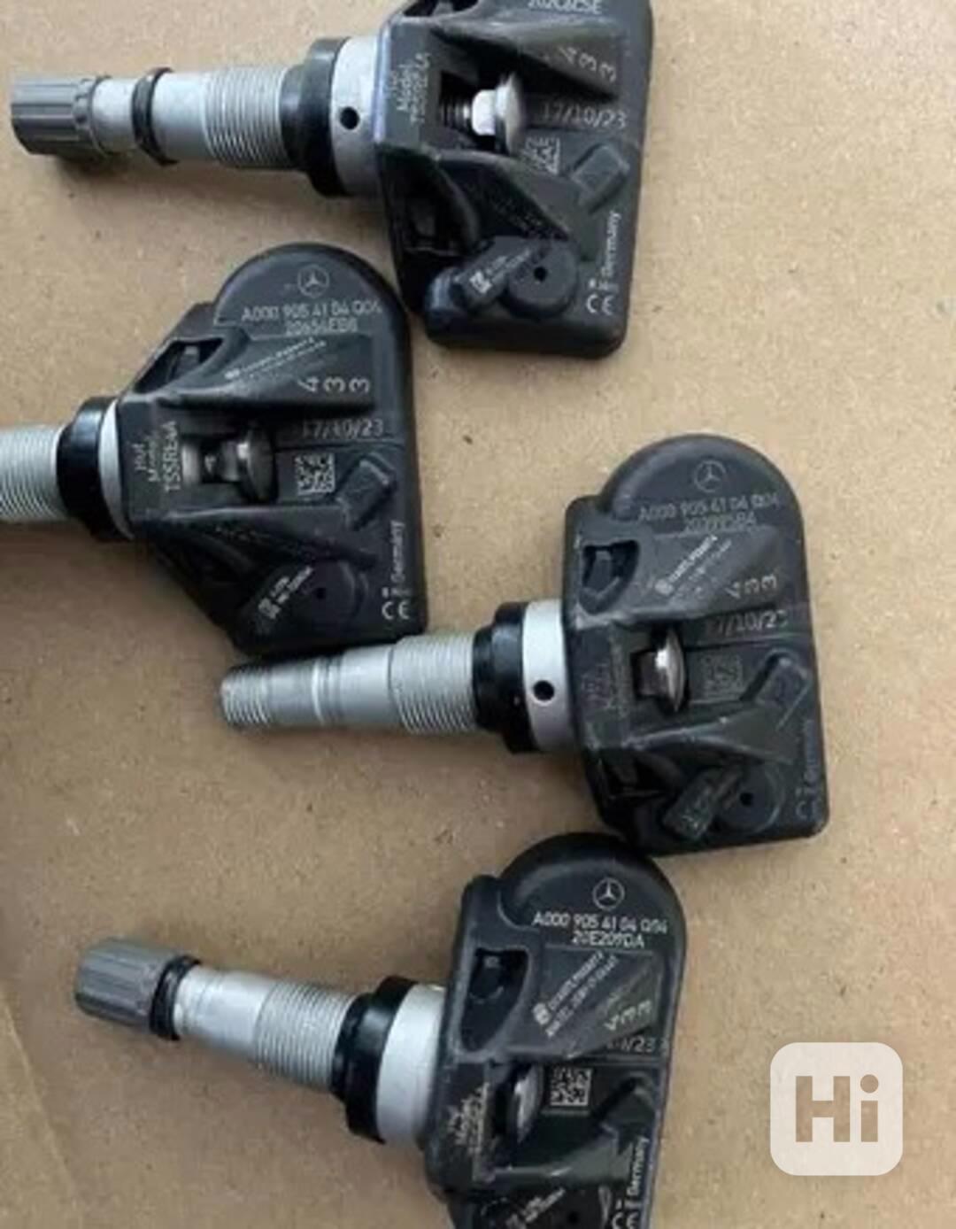 Snimace tlaku A0009054104Q04 Mercedes TPMS - foto 1