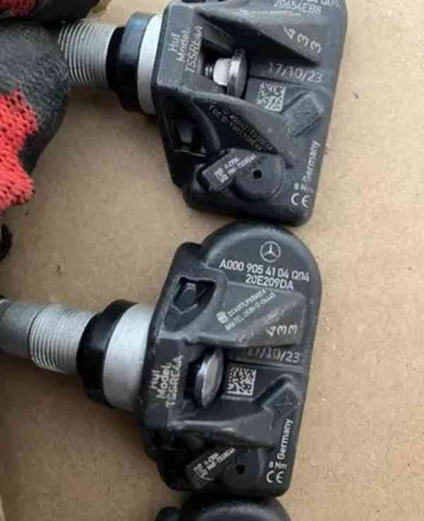 Snimace tlaku A0009054104Q04 Mercedes TPMS - foto 4