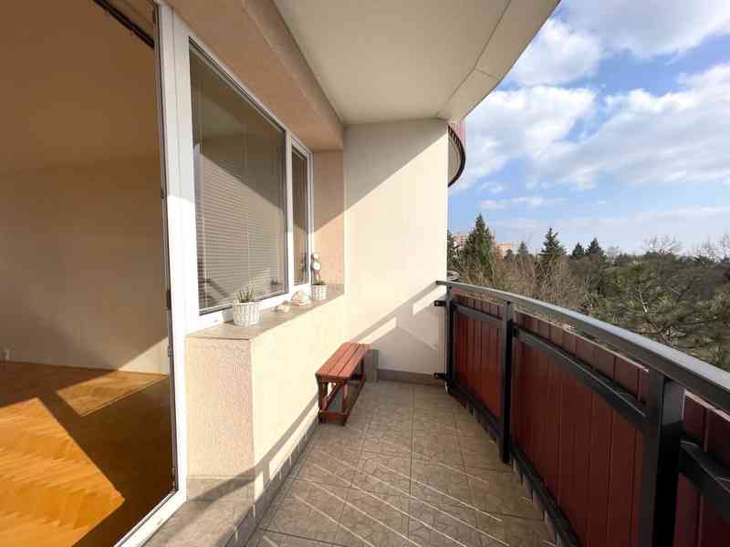 PRODEJ SLUNNÉHO BYTU 2+1 S BALKÓNEM, BRNO – LESNÁ  - foto 3