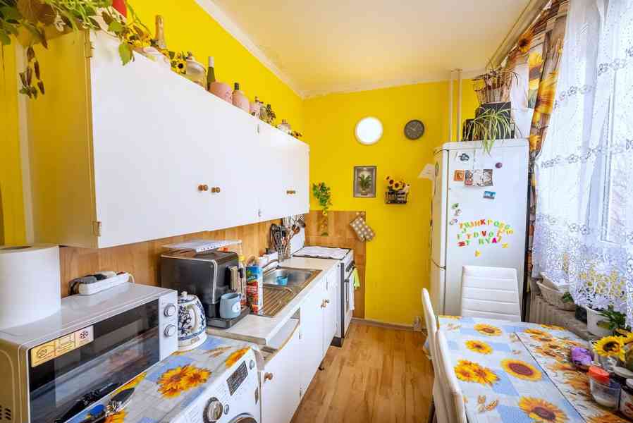 PRODEJ SLUNNÉHO BYTU 2+1 S BALKÓNEM, BRNO – LESNÁ  - foto 8