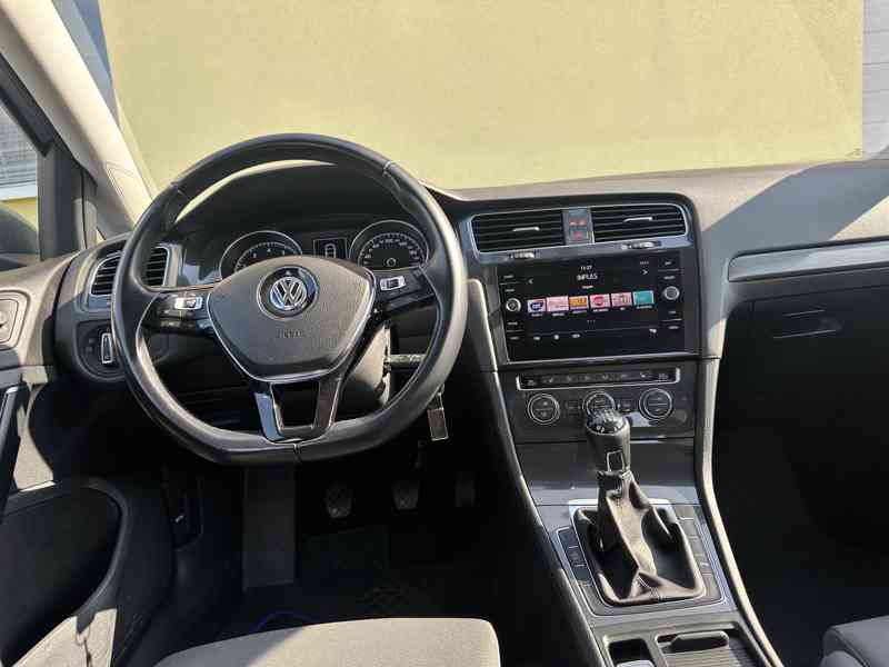 Volkswagen Golf 1.5 TSi 110kW/1MAJ/ČR/DPH - foto 23