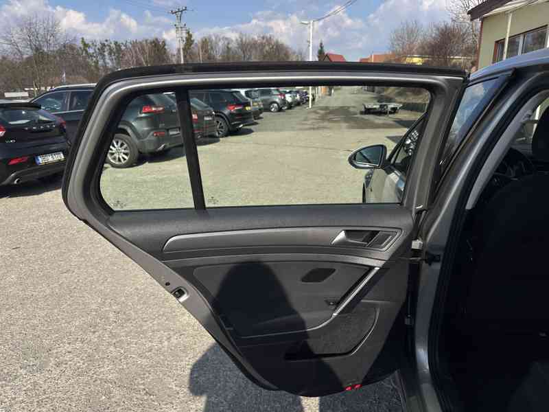Volkswagen Golf 1.5 TSi 110kW/1MAJ/ČR/DPH - foto 15