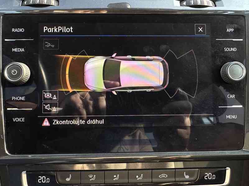 Volkswagen Golf 1.5 TSi 110kW/1MAJ/ČR/DPH - foto 27