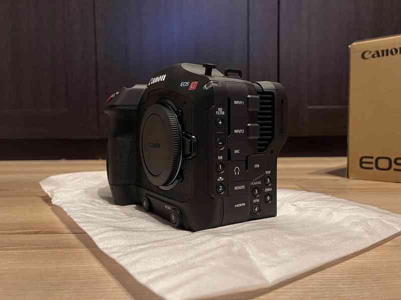 Canon EOS C70 - foto 2