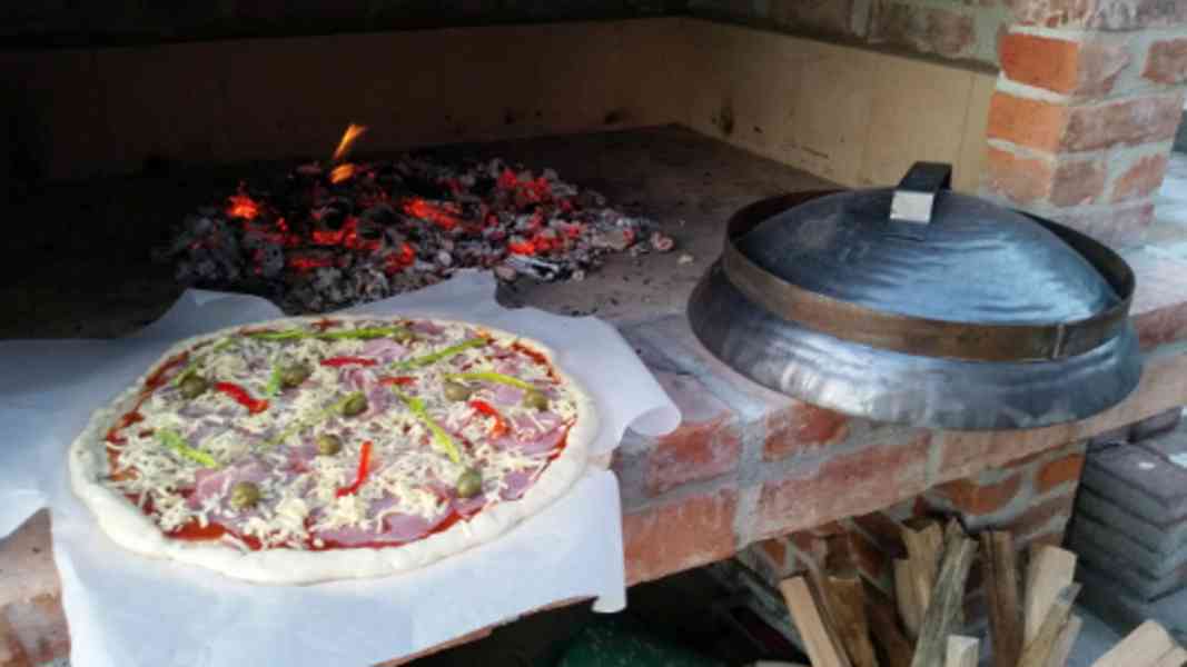 Chorvatská PEKA - příprava pokrmů v ohni - foto 11