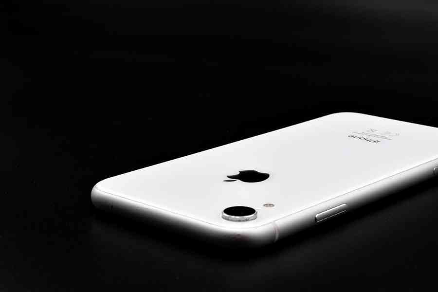 iPhone XR 64GB White - foto 7