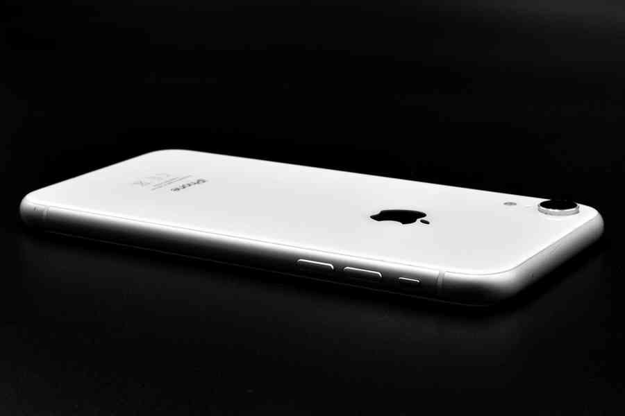 iPhone XR 64GB White - foto 8