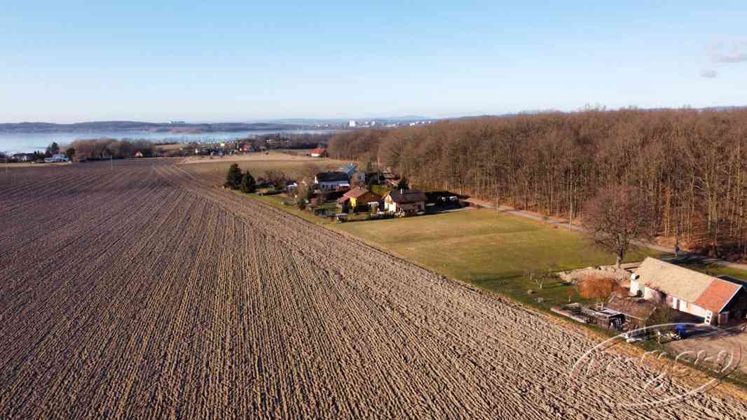 Prodej dvou pozemků o celkové výměře 2 681 m² – k.ú. Šeřeč - foto 8