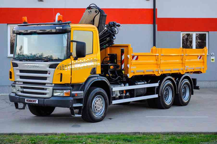 SCANIA P380 6X4 SKLÁPĚČ / VYKLÁPĚČ + HYDRAULICKÁ RUKA EURO4 - foto 3