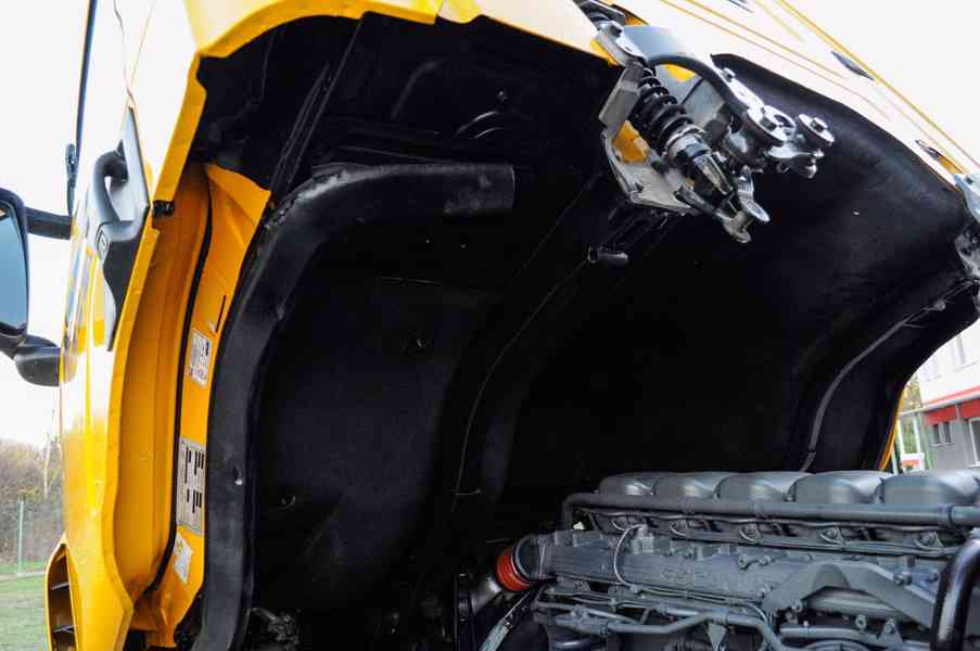 SCANIA P380 6X4 SKLÁPĚČ / VYKLÁPĚČ + HYDRAULICKÁ RUKA EURO4 - foto 77