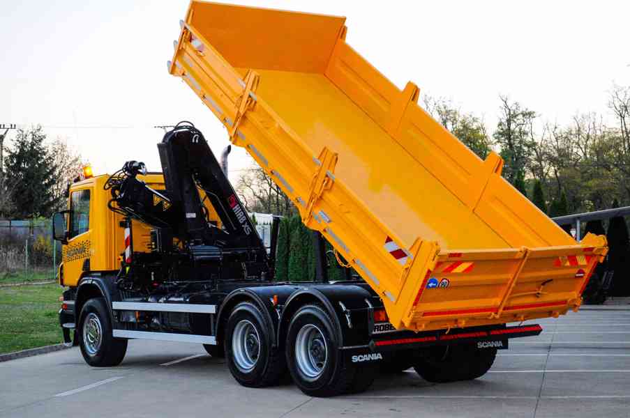 SCANIA P380 6X4 SKLÁPĚČ / VYKLÁPĚČ + HYDRAULICKÁ RUKA EURO4 - foto 91