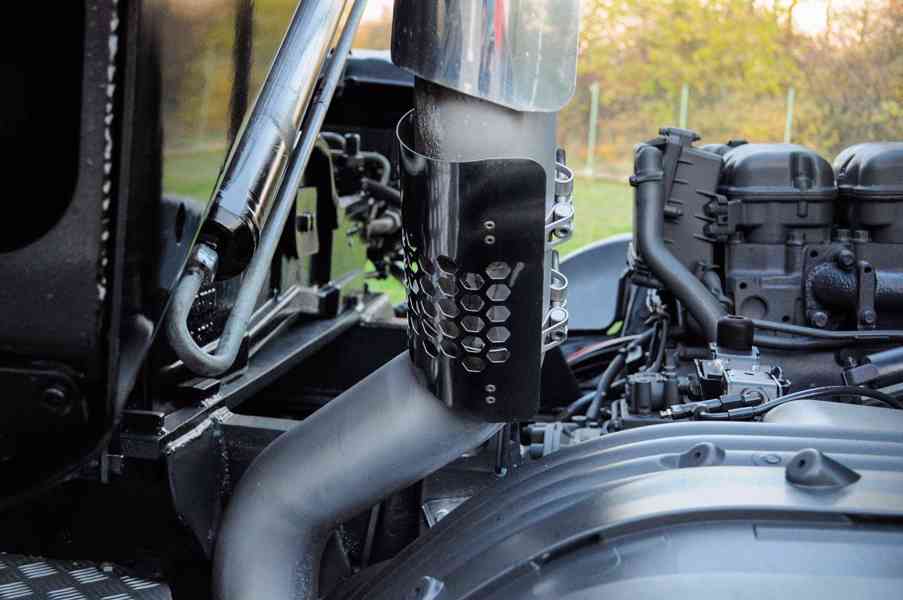 SCANIA P380 6X4 SKLÁPĚČ / VYKLÁPĚČ + HYDRAULICKÁ RUKA EURO4 - foto 71