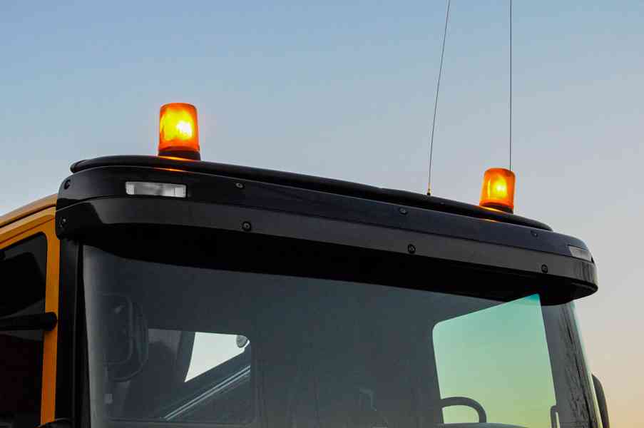 SCANIA P380 6X4 SKLÁPĚČ / VYKLÁPĚČ + HYDRAULICKÁ RUKA EURO4 - foto 67