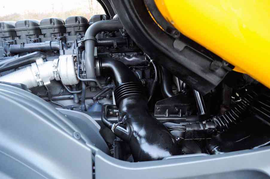 SCANIA P380 6X4 SKLÁPĚČ / VYKLÁPĚČ + HYDRAULICKÁ RUKA EURO4 - foto 75