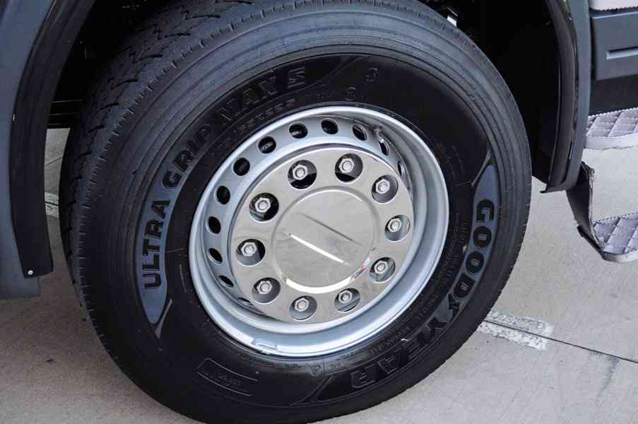 SCANIA P380 6X4 SKLÁPĚČ / VYKLÁPĚČ + HYDRAULICKÁ RUKA EURO4 - foto 11