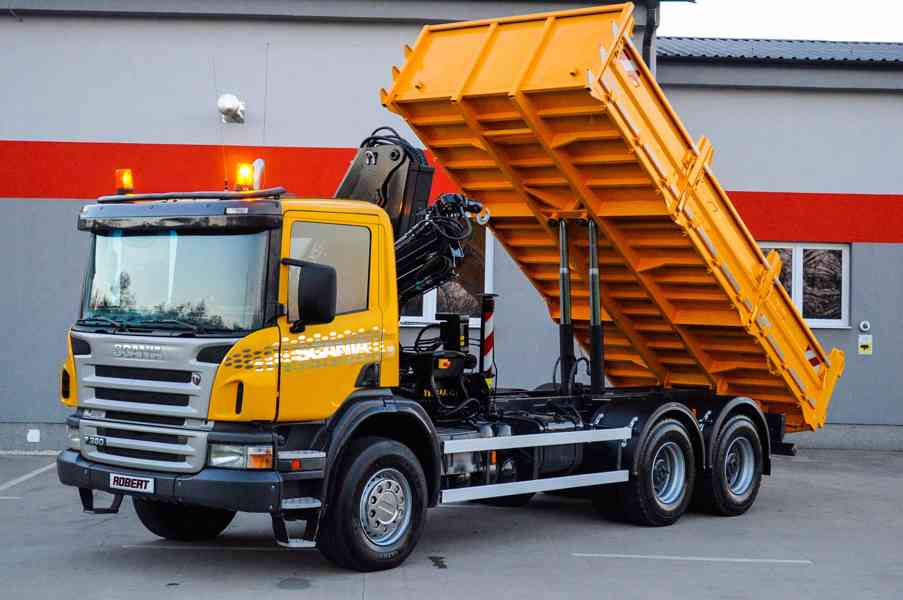 SCANIA P380 6X4 SKLÁPĚČ / VYKLÁPĚČ + HYDRAULICKÁ RUKA EURO4 - foto 89