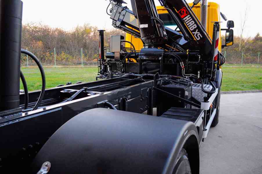 SCANIA P380 6X4 SKLÁPĚČ / VYKLÁPĚČ + HYDRAULICKÁ RUKA EURO4 - foto 97