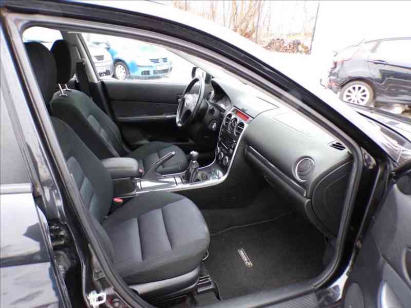 Mazda 6 2,0 16V TEMPOMAT - foto 11