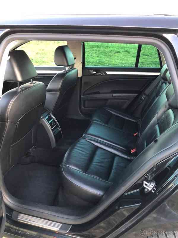 Škoda Superb 2,0   tdi 125kw - foto 6