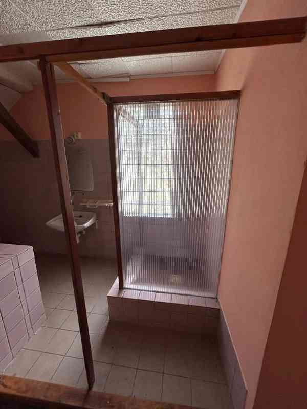 Hledáte nemovitost před rekonstrukcí - foto 16
