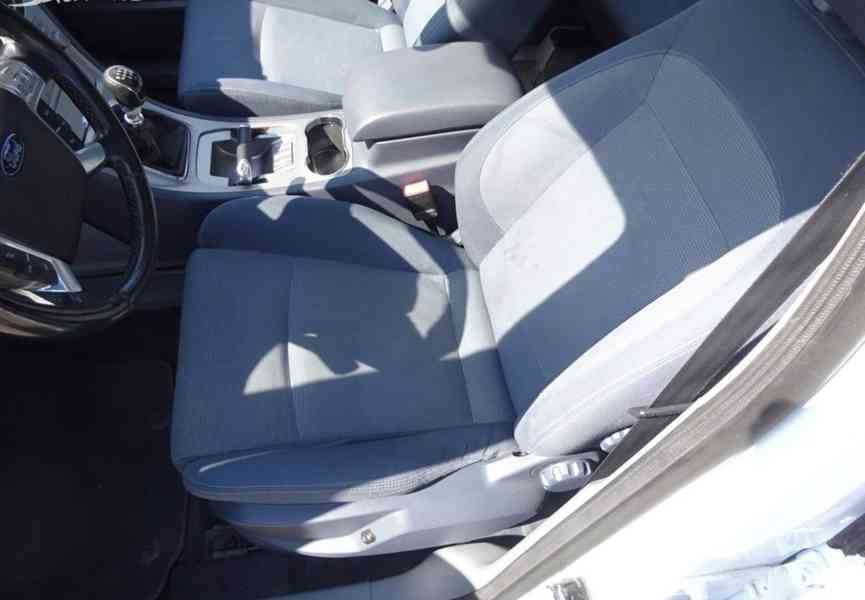 Ford S-Max 2.0 TDCI r.v.2009 (103 kw) Po rozvodech - foto 14