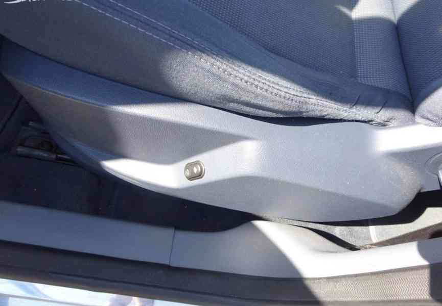 Ford S-Max 2.0 TDCI r.v.2009 (103 kw) Po rozvodech - foto 13