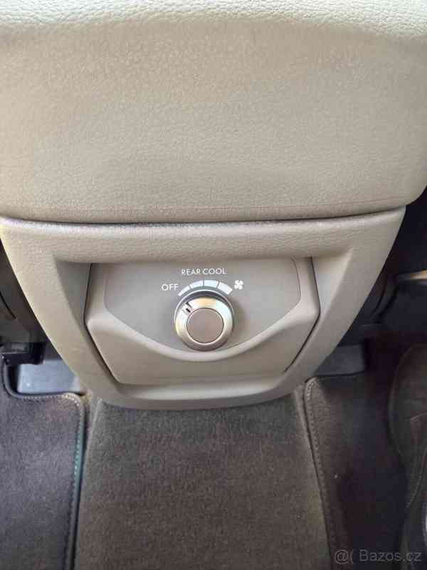 Subaru Tribeca 3,6   Executive rv.2009 - foto 12