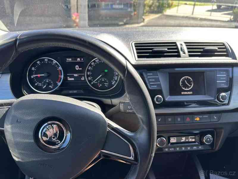 Škoda Fabia 1,0   TSI automat 81kW STYLE TOP STA - foto 9