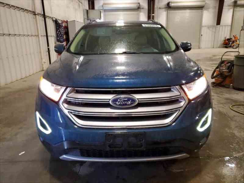 Ford Edge 2,0 - foto 1