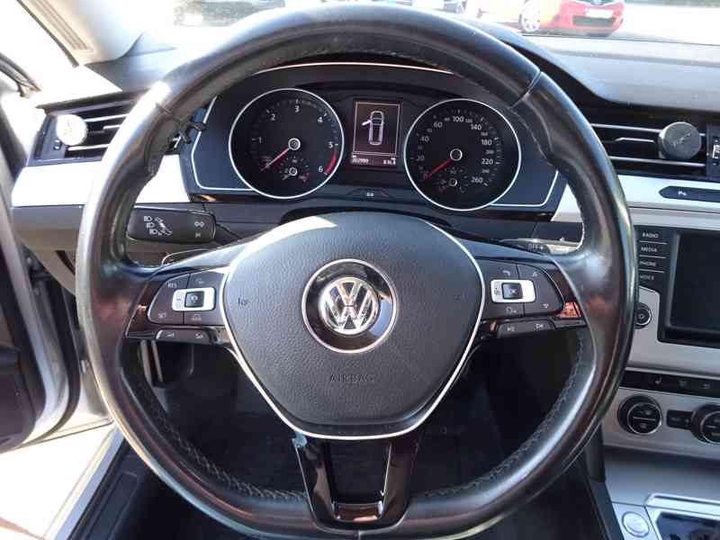 VW Passat 2.0 TDI Variant r.v.2015 (110 KW)  - foto 10