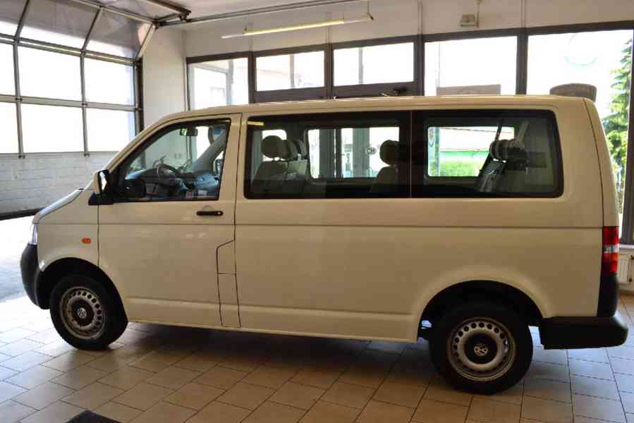 VW T5 Transportér 1.9 TDi 75kW/9míst/191000km/klima/tažné - foto 3