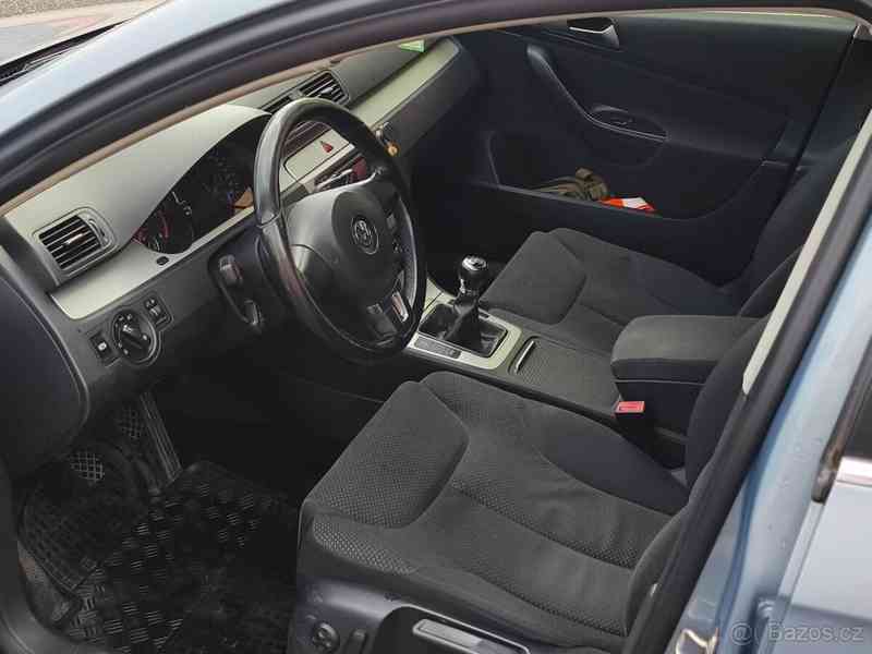 Volkswagen Passat 2,0   B6 - foto 6