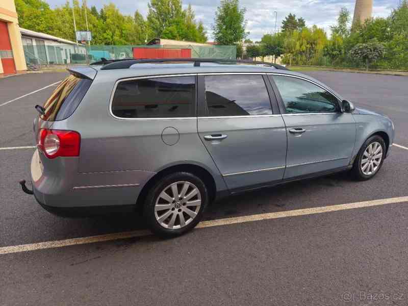 Volkswagen Passat 2,0   B6 - foto 5