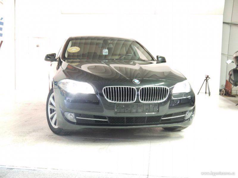 BMW Řada 5 2.0, nafta, r.v. 2011, navigace, kůže - foto 1