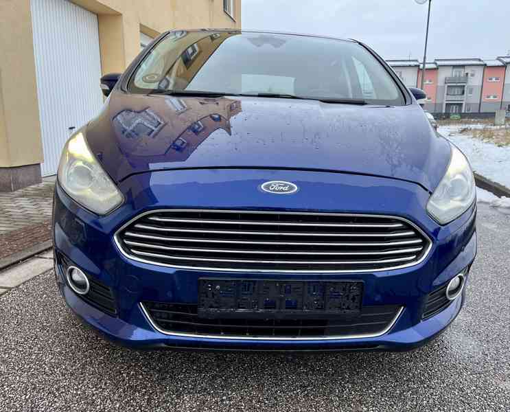 Ford S-Max 2.0TDCI , 4x4, 132kw, Led, 7míst, Titanium - foto 2