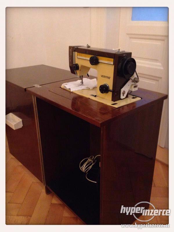 Šicí stroj - skříňokový šicí stroj Veritas - foto 1