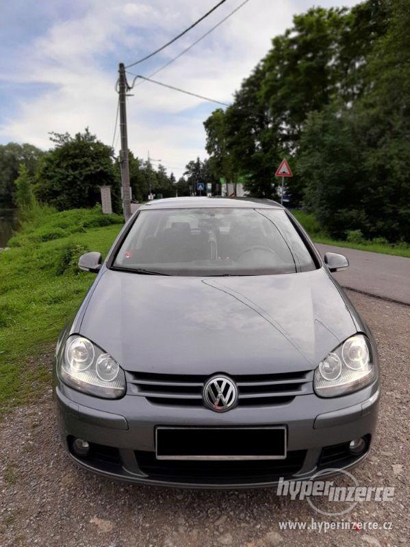 PRODÁM VW Golf V 2.0 TDI DSG 103KW PS 140/2005 r.v - foto 2