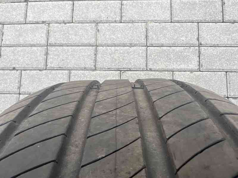 4x Michelin Primacy 4 235/55 R19 105W, 1 sezóna jeté - foto 5