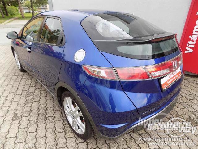 Honda Civic 1.8, benzín, rok 2009 - foto 3