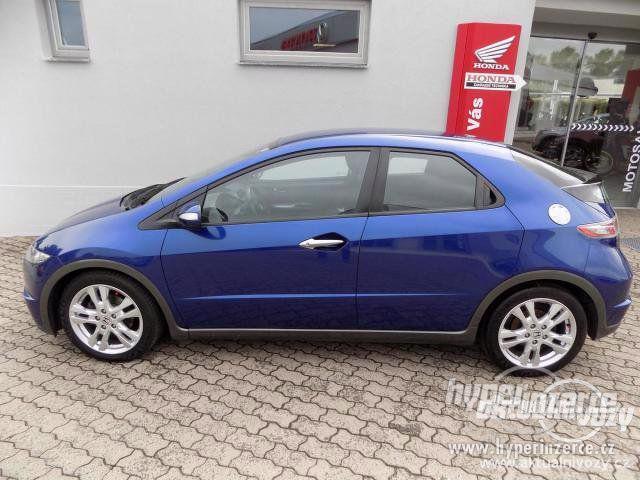 Honda Civic 1.8, benzín, rok 2009 - foto 6