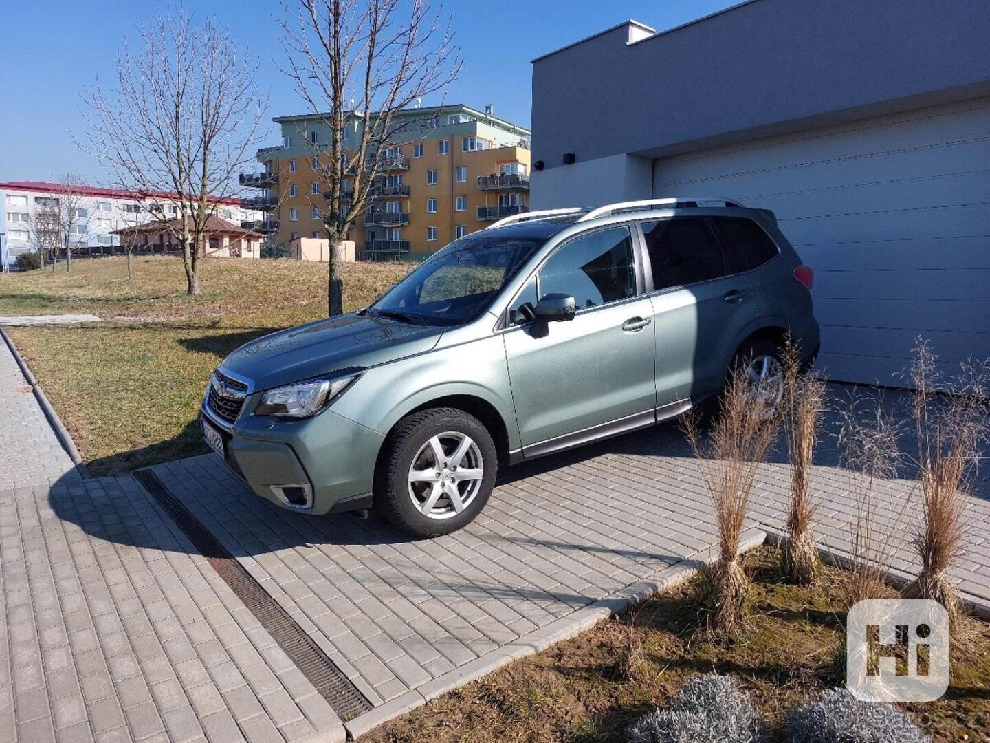 Subaru Forester XT  - foto 1