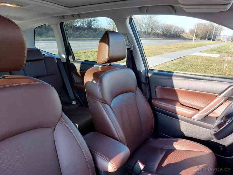 Subaru Forester XT - foto 4