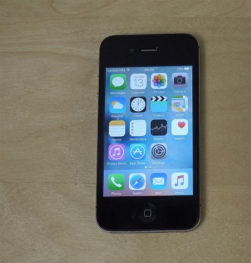 iPhone 4S, obal, kabeláž, iOS 9.3.2. - Plně funkční. - foto 2