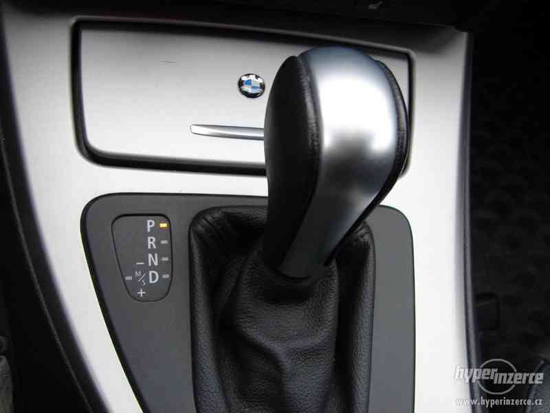 BMW 320 D Touring (r.v.-2006,koupeno v čr,serviska) - foto 8