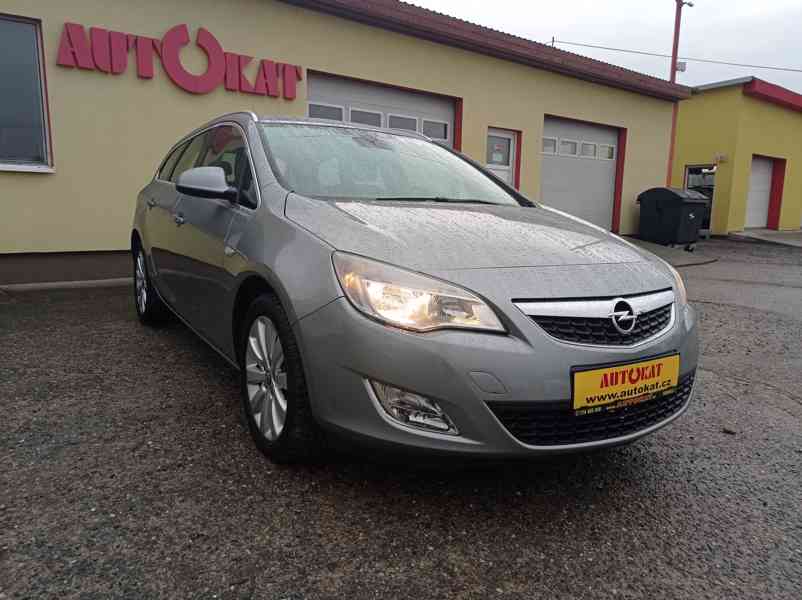 Opel Astra 1.7 CDTi Tempomat/1Maj - foto 1