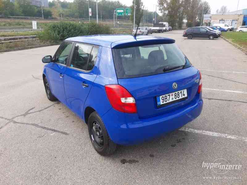 Škoda Fabia 2 1.2 HTP - foto 3