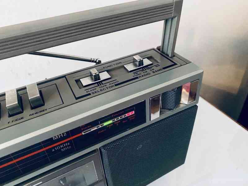 Radiomagnetofon/boombox Radiotone RDX 330L, 80. léta - foto 4